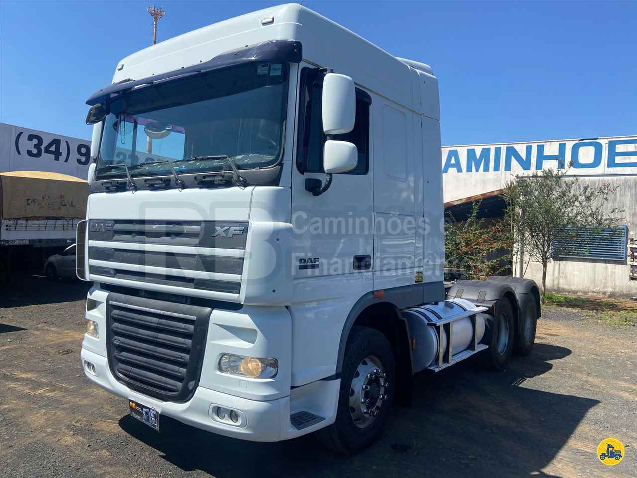 CAMINHAO DAF DAF XF FTT 105 510 Cavalo Mecânico Cavalo 6x4 RB Caminhões & Financiamentos ARAGUARI MINAS GERAIS MG